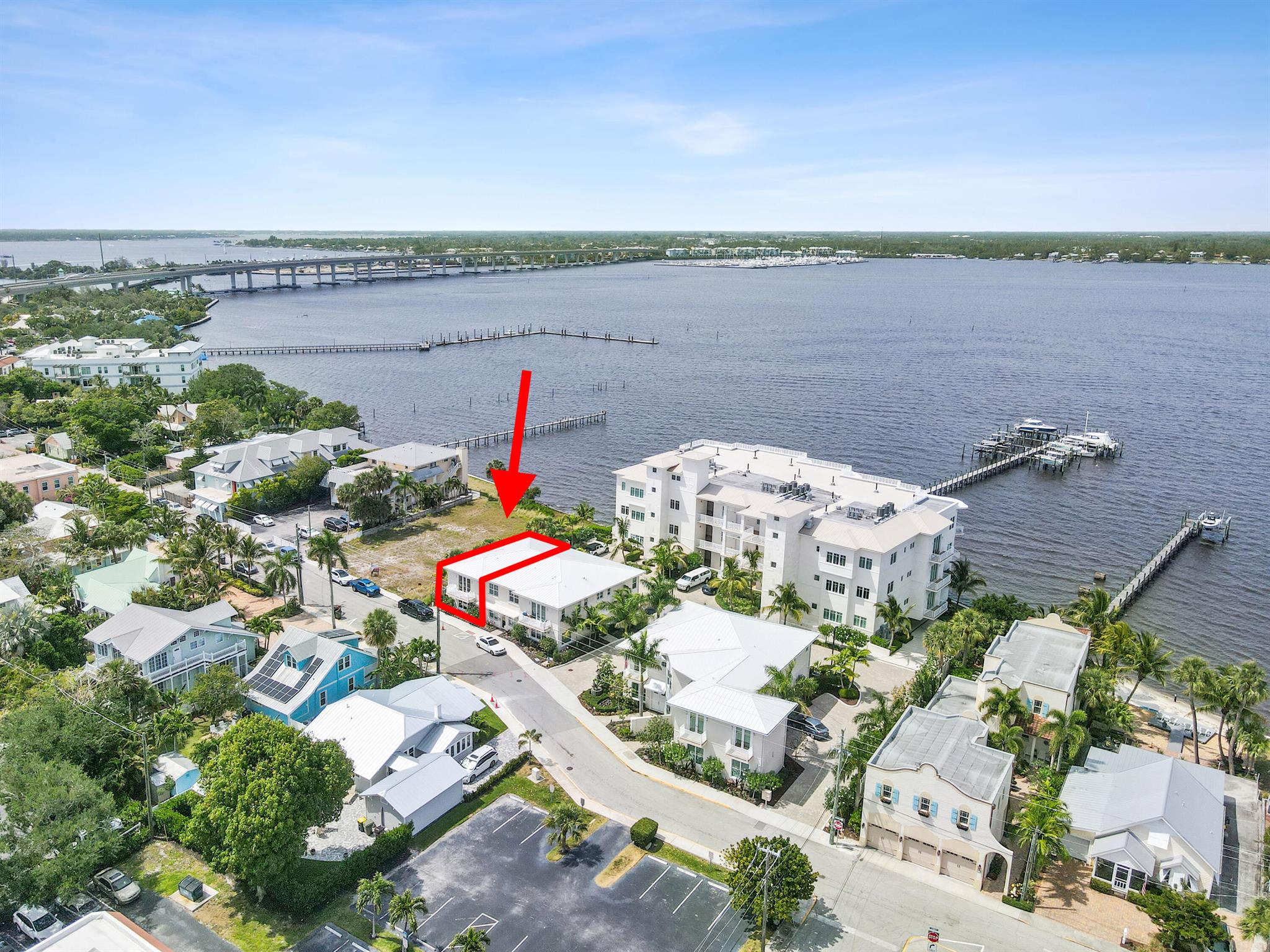53 SE Seminole Street A