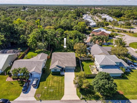 6690 SE Raintree Avenue Stuart FL 34997