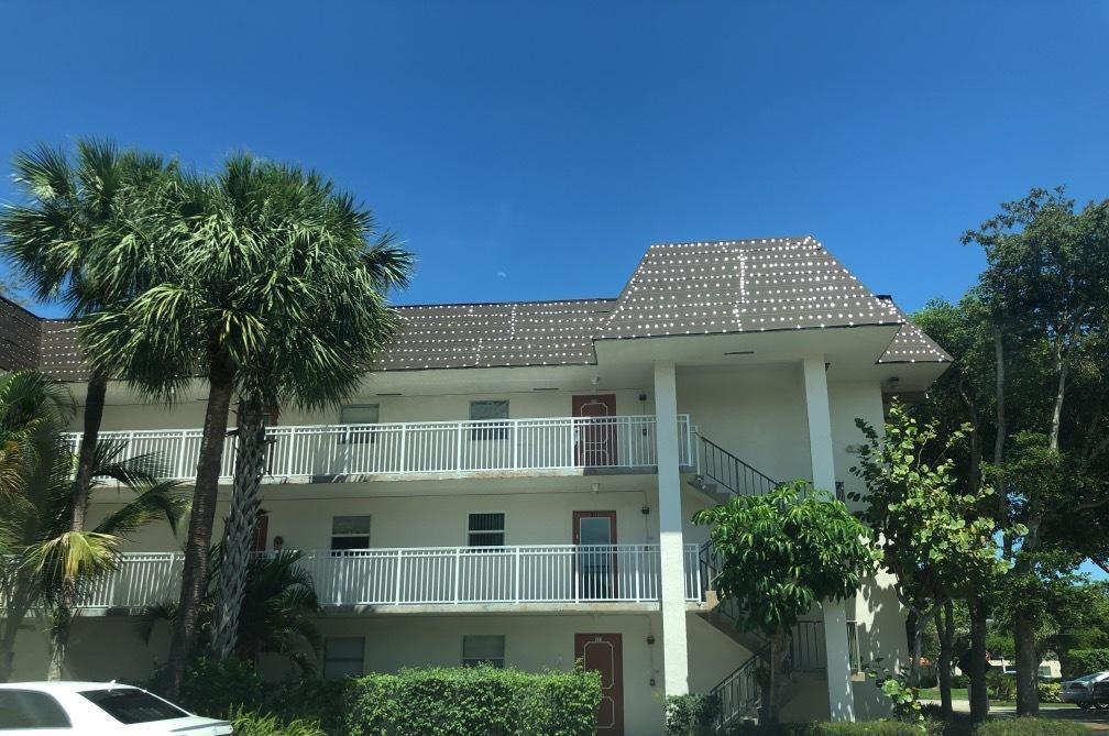 NOT 55+ Spectacular unit located in Coral Springs, well maintained community, elevator, pool, clubhouse, tennis,, come appreciate this 2 bed room 2 bathroom + a den almost completely upgraded unit. Water and garbage fees included with your association payment. This is an ALL AGES Community. Bring your offers,, this one must be in your TO GO list .