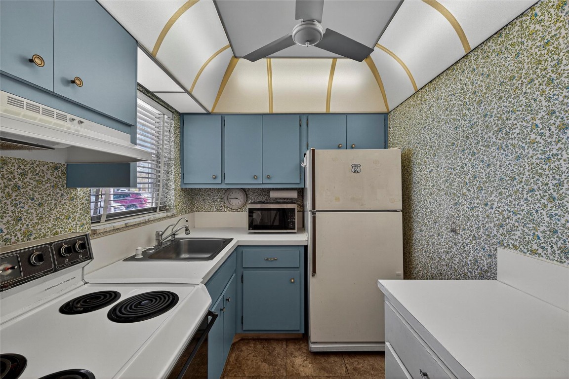 Leisureville - Residential