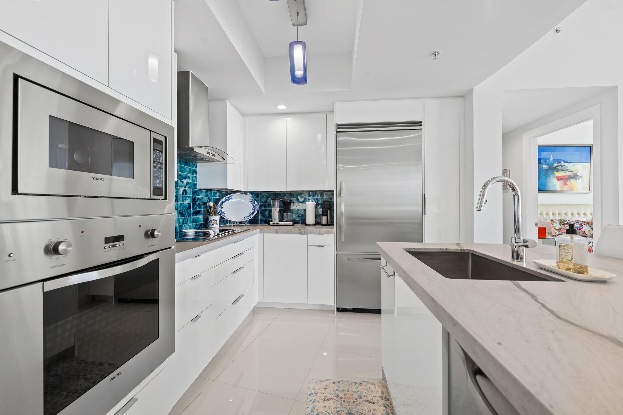 1 N OCEAN Boulevard 1713