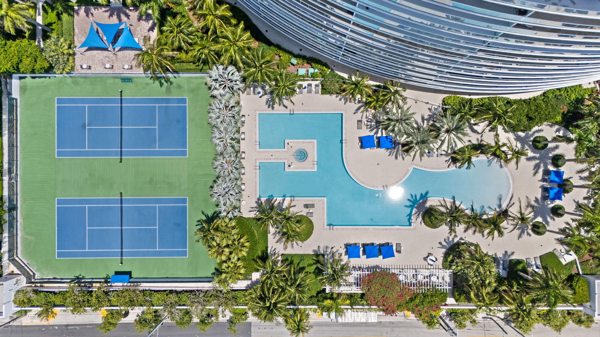 1 N OCEAN Boulevard 1713