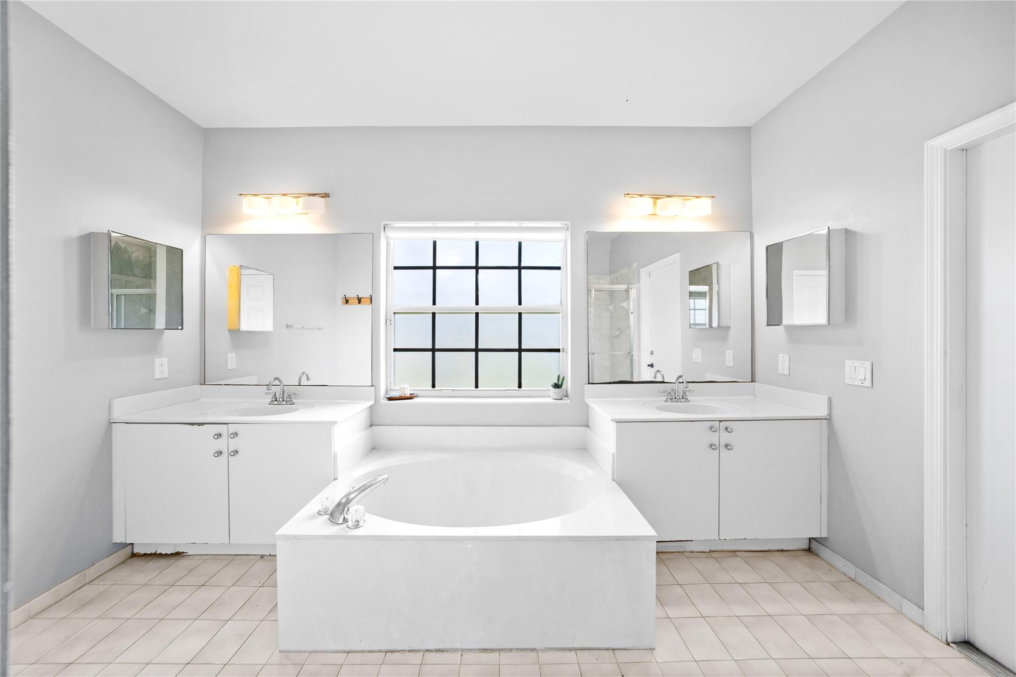 The Falls - Residential