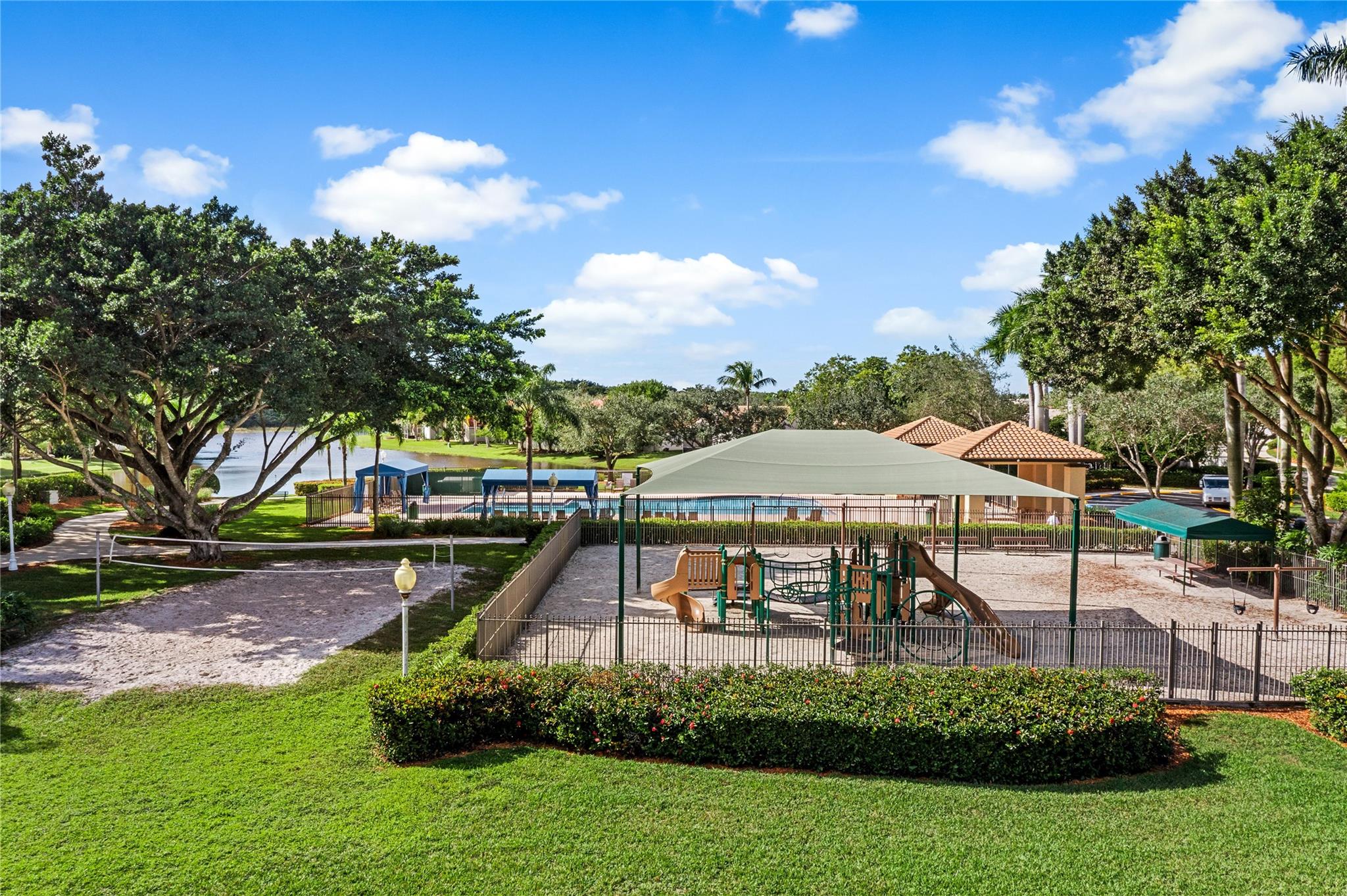 The Falls - Residential