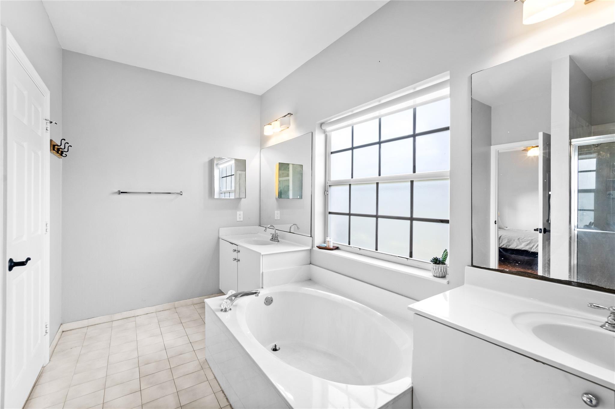 The Falls - Residential