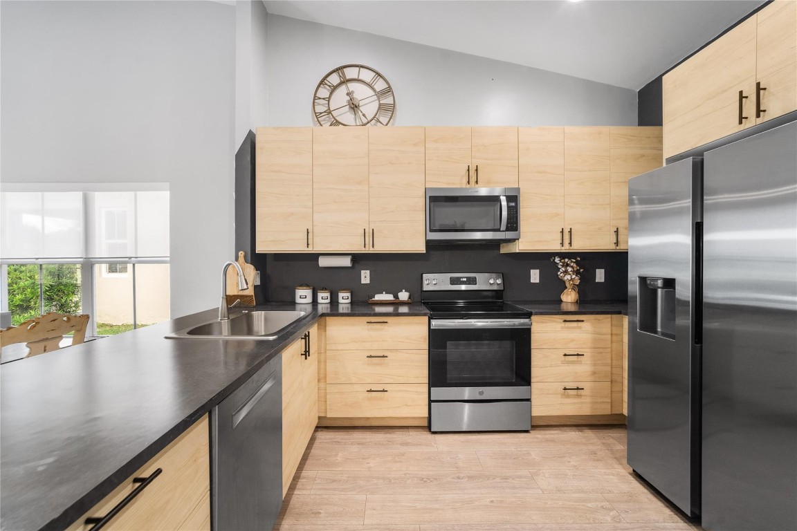 1156 Cedar Falls Drive