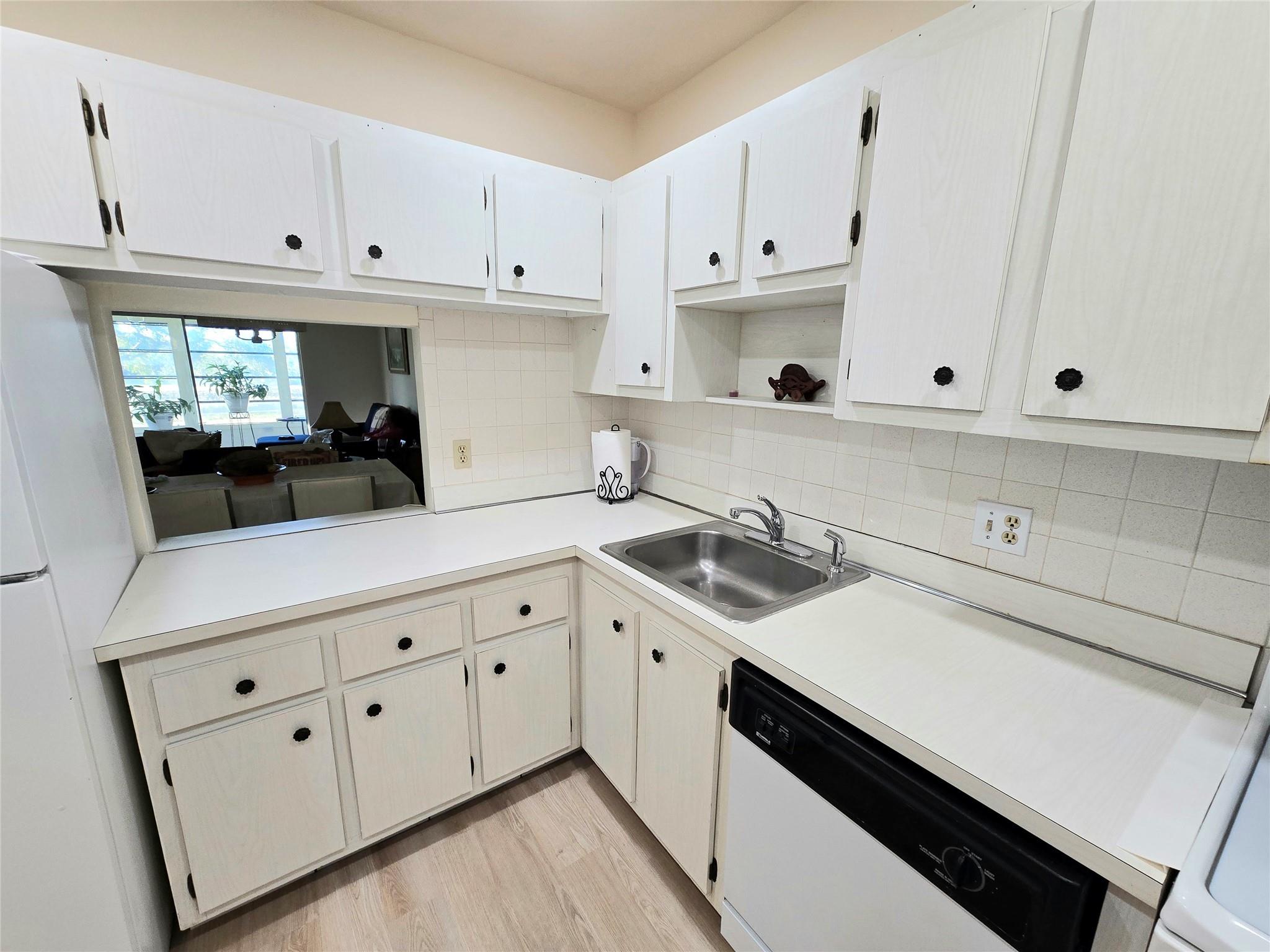 Oriole Gardens Three - Residential