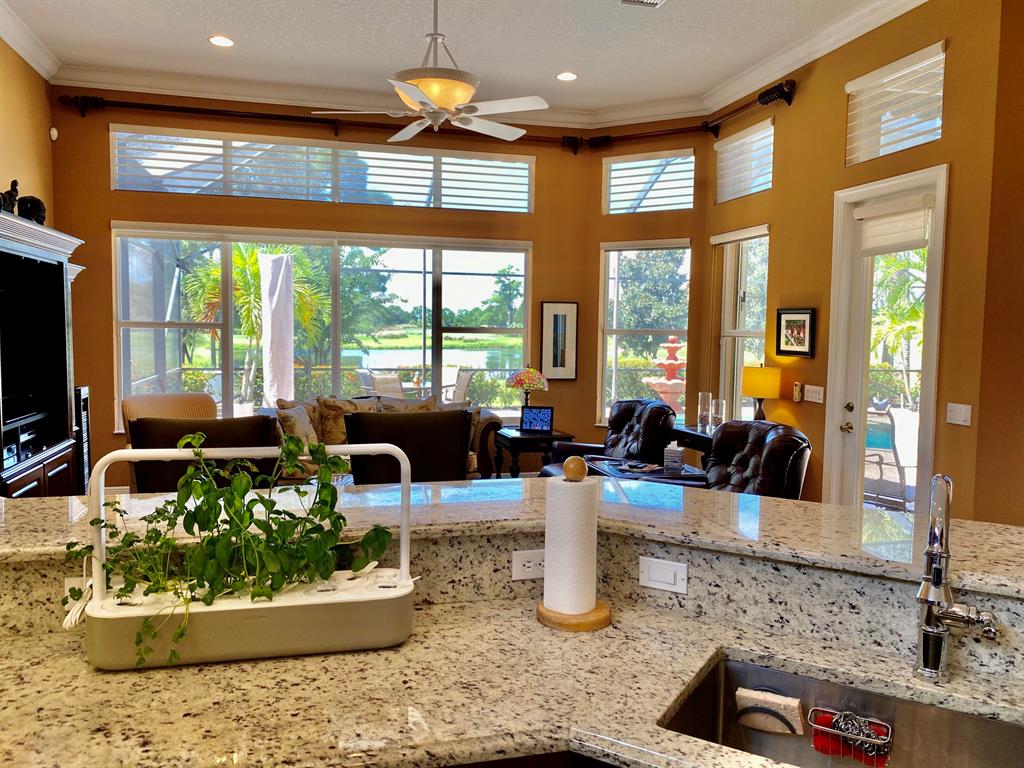 Tompson Point - Residential