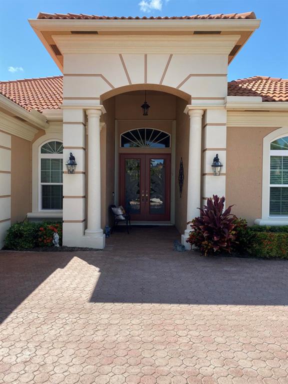 Tompson Point - Residential