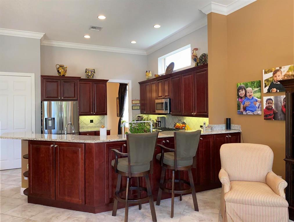 Tompson Point - Residential