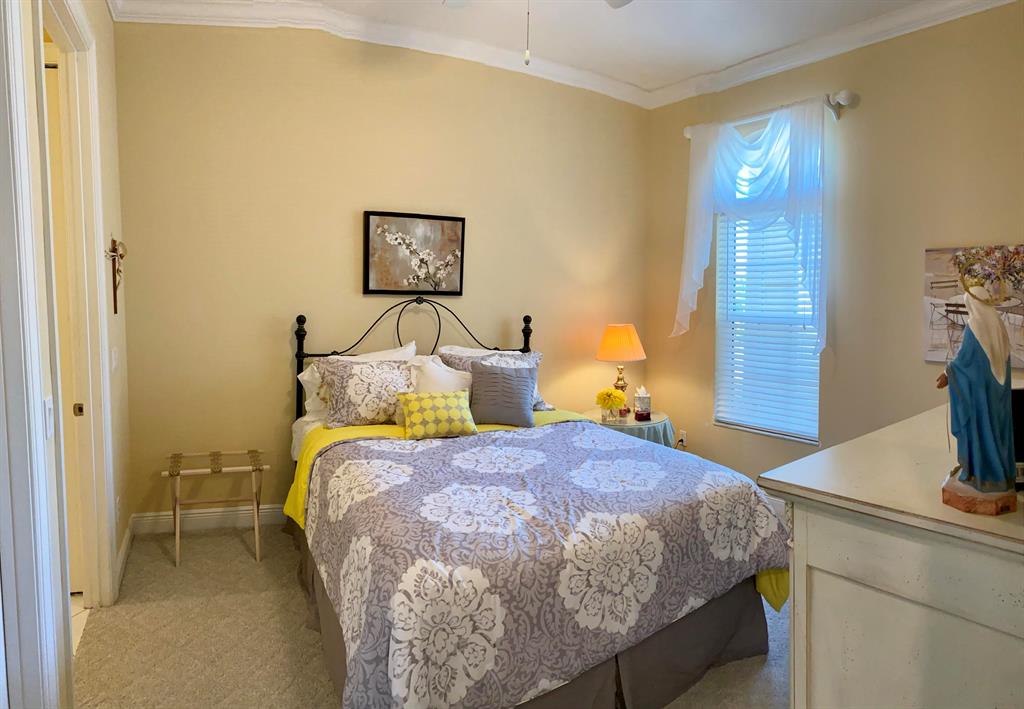 Tompson Point - Residential