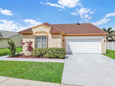 Tiny photo for 22561 Middletown Drive, Boca Raton, FL 33428 (MLS # B26017159)