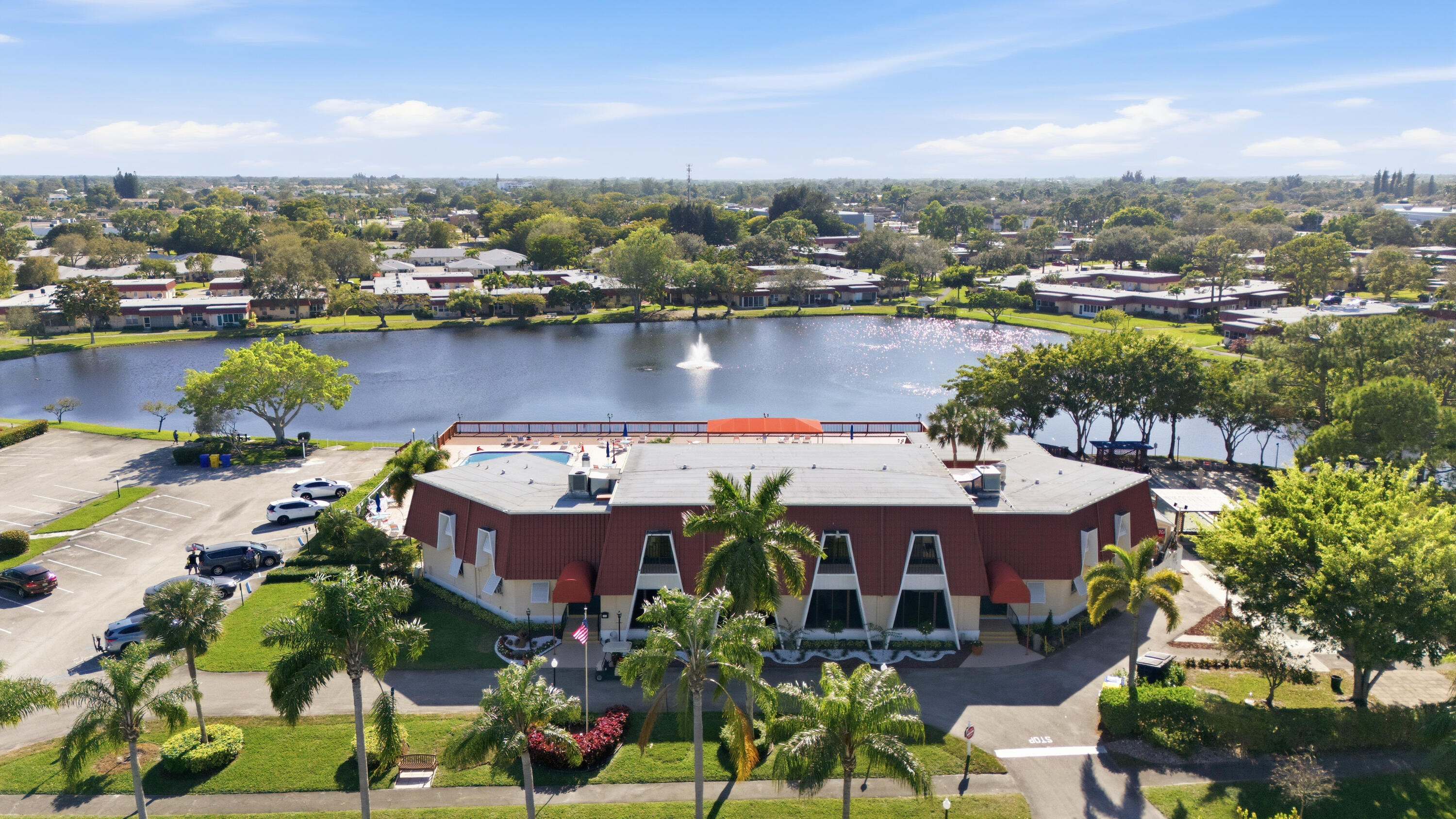 COVERED BRIDGE COND - Residential