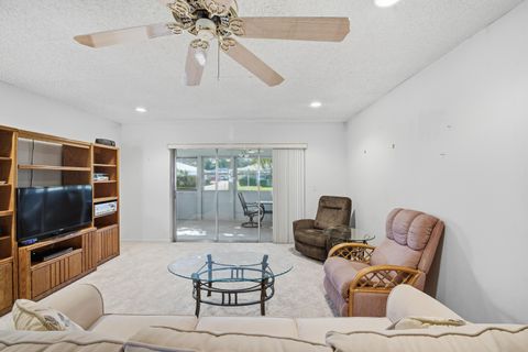 Tiny photo for 461 Holyoke Lane, Lake Worth, FL 33467 (MLS # R11160843)