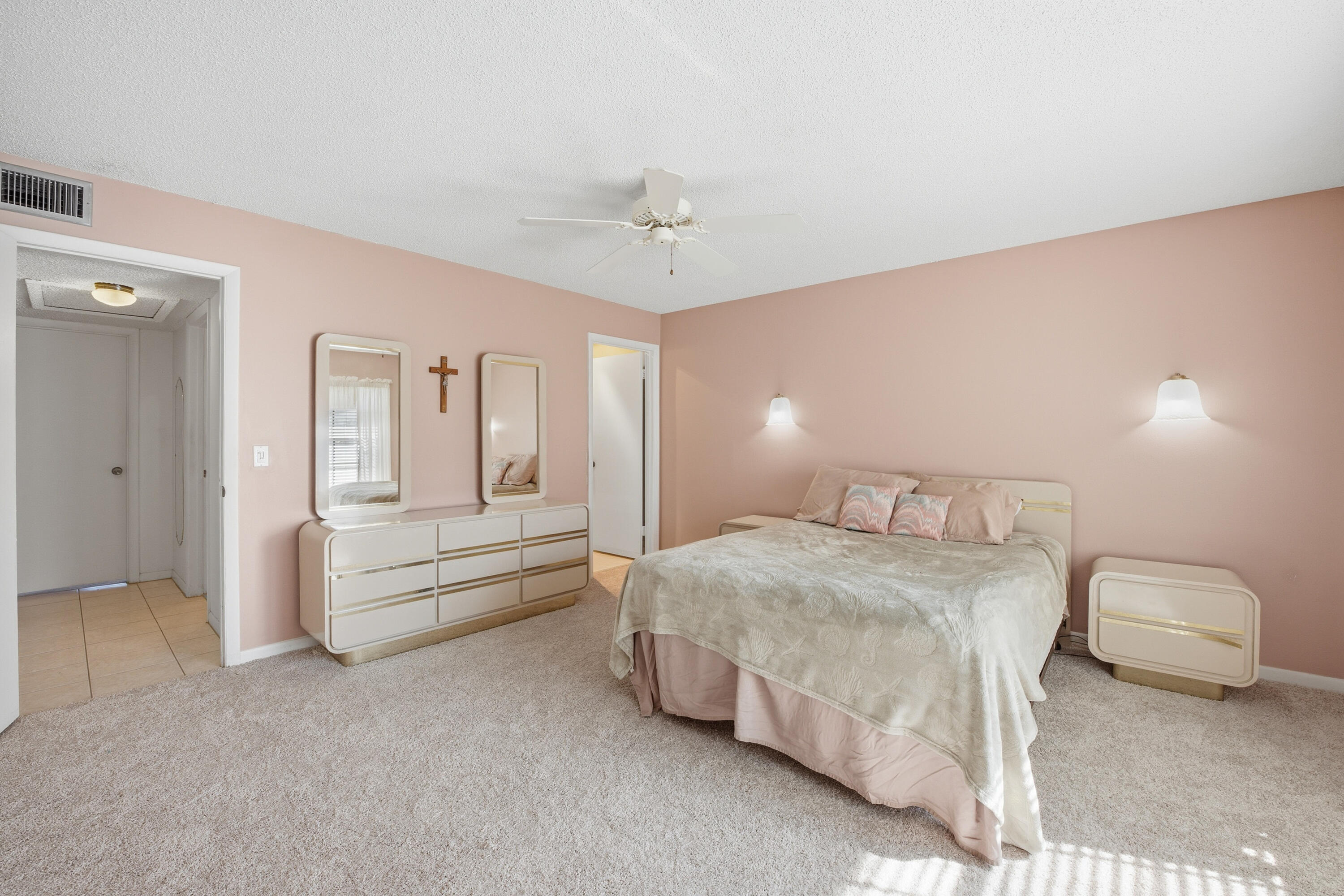 COVERED BRIDGE COND - Residential