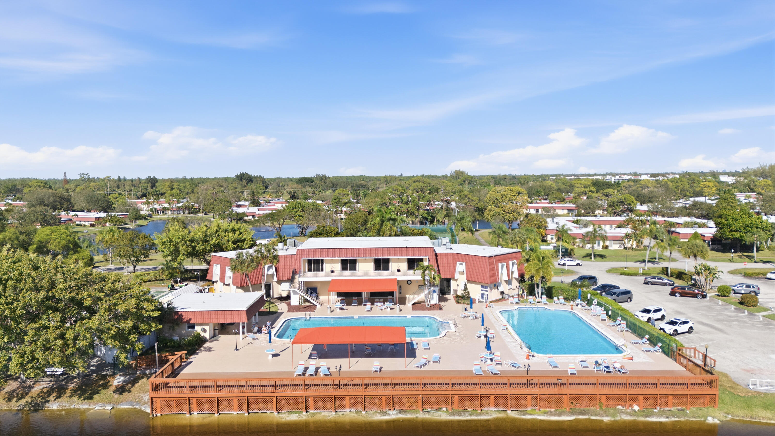COVERED BRIDGE COND - Residential