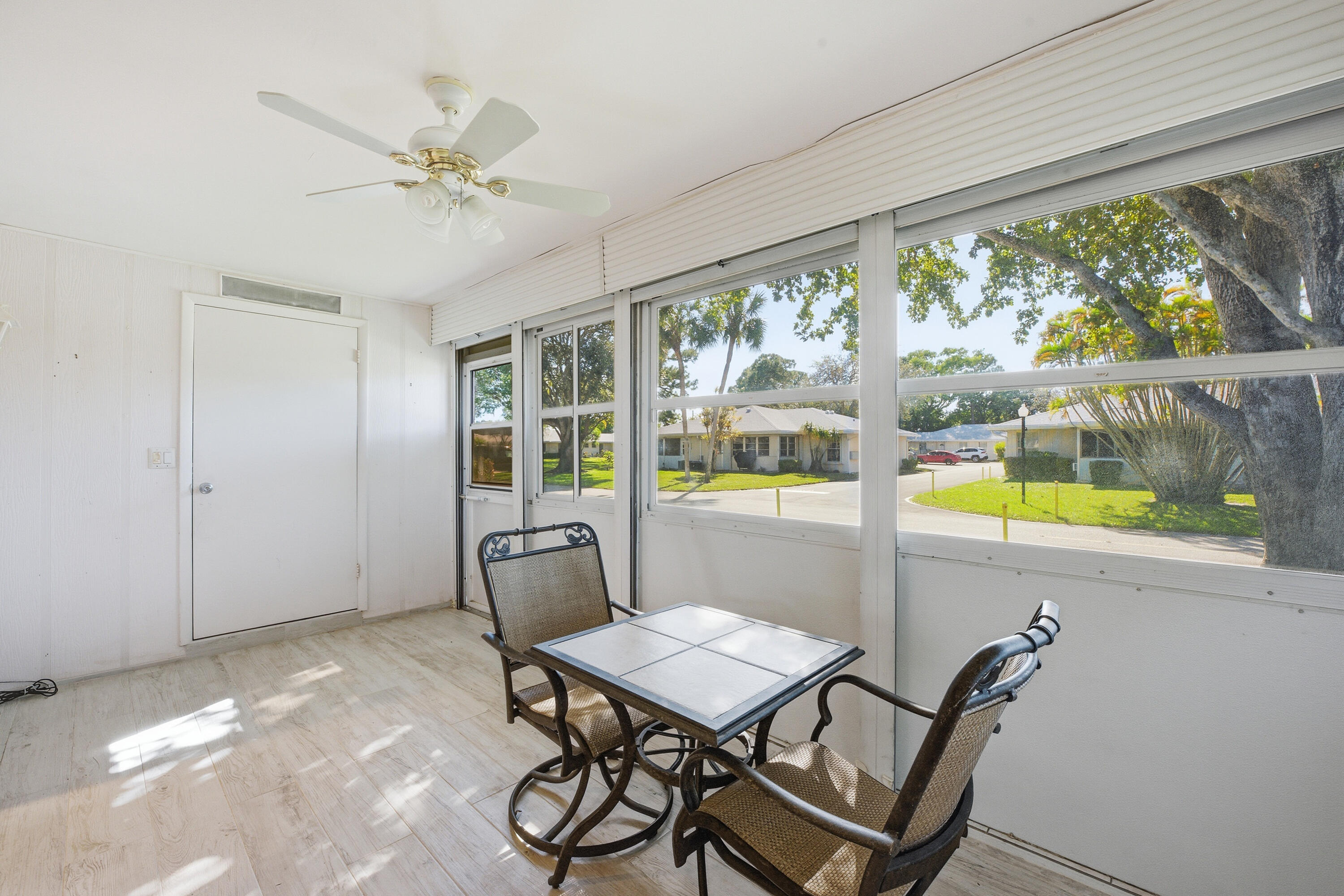 COVERED BRIDGE COND - Residential