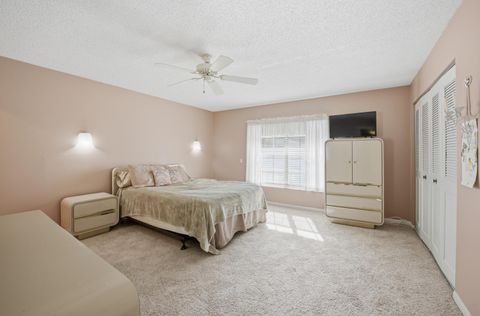 Tiny photo for 461 Holyoke Lane, Lake Worth, FL 33467 (MLS # R11160843)