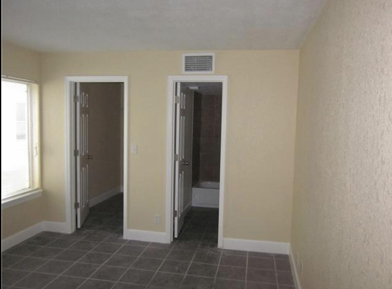 PINE HOLLOW CONDO - Residential Lease