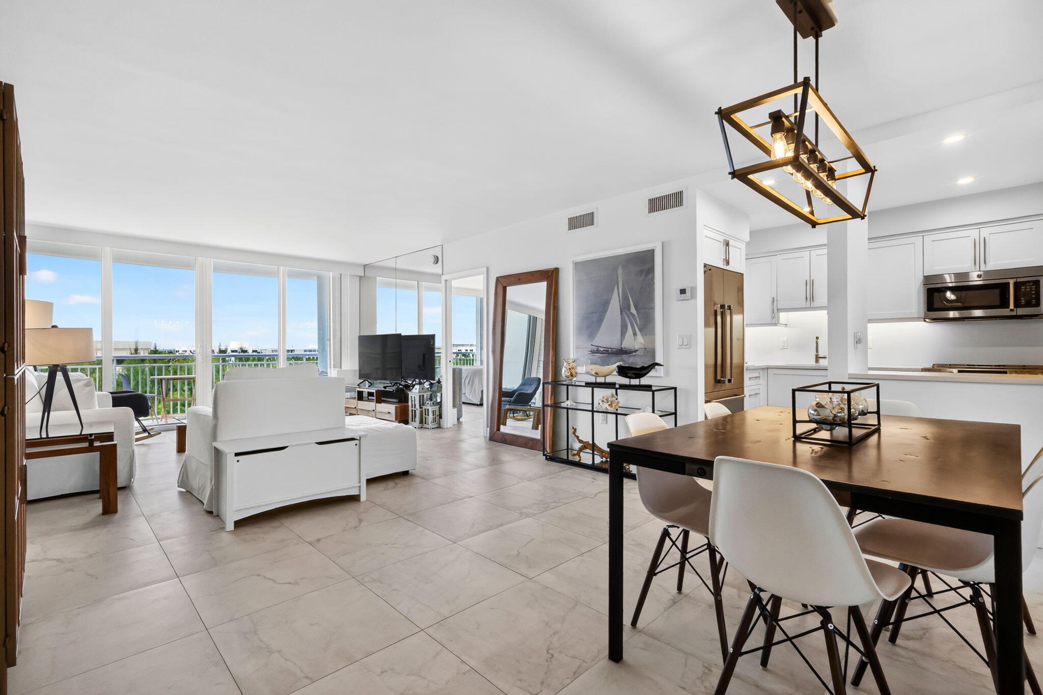 2780 S OCEAN Boulevard 607