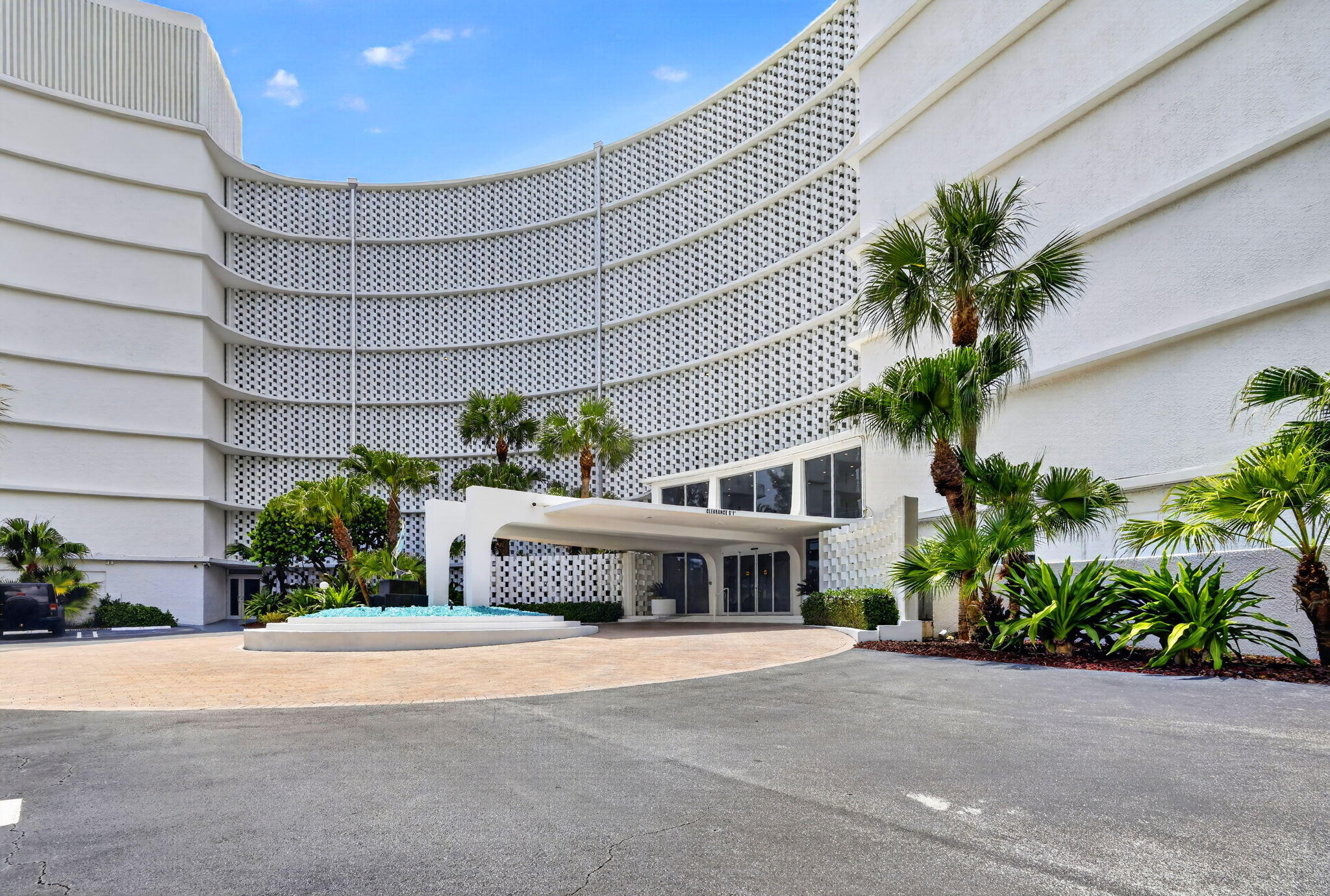 2780 S OCEAN Boulevard 607