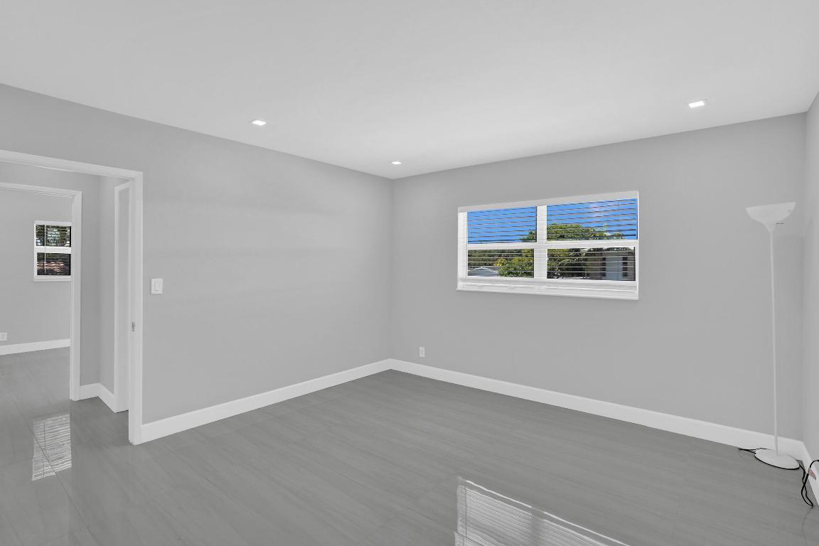 LIGHTHOUSE BAY CONDO - Residential Lease