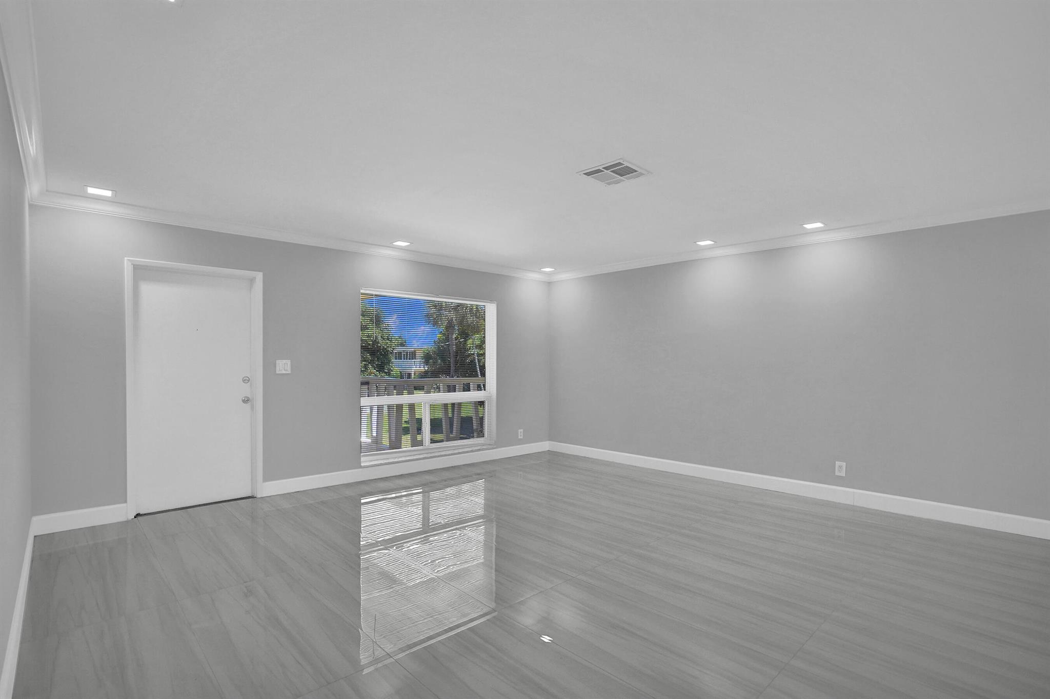 LIGHTHOUSE BAY CONDO - Residential Lease