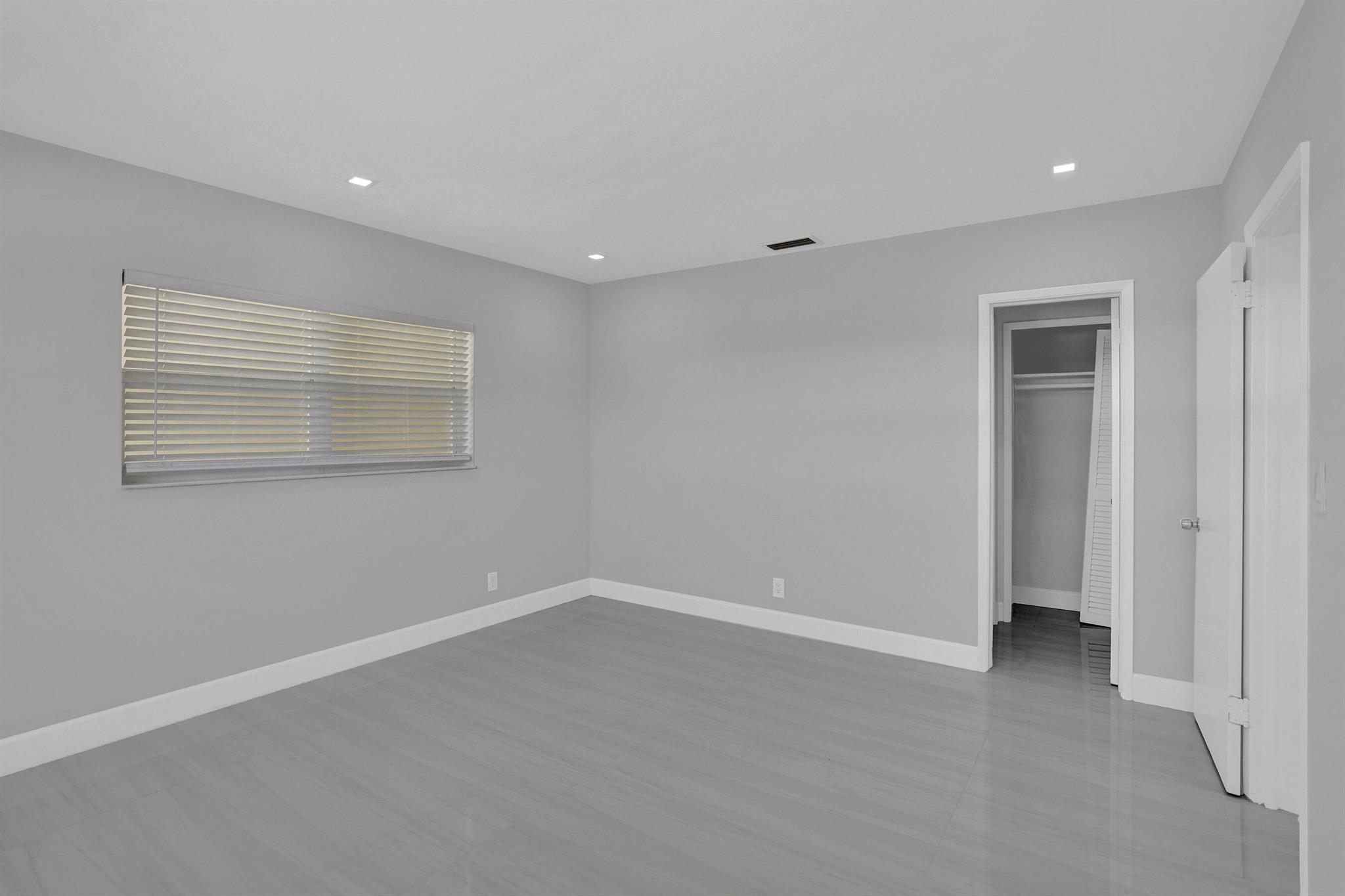 LIGHTHOUSE BAY CONDO - Residential Lease
