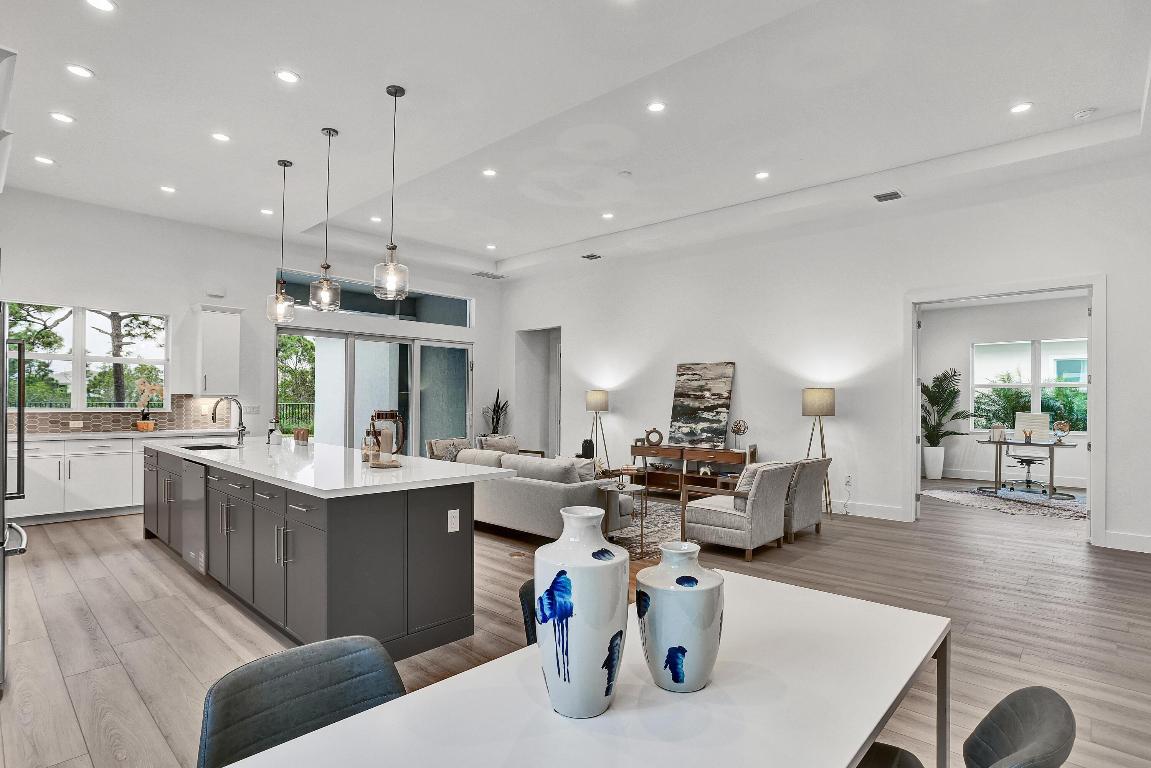 TESORO PLAT NO 15 - Residential