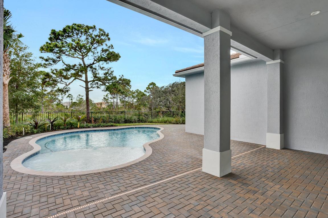 TESORO PLAT NO 15 - Residential