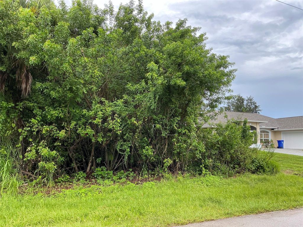 Photo of 737 Rolling Hill Drive, Sebastian, FL 32958 (MLS # F10514718)