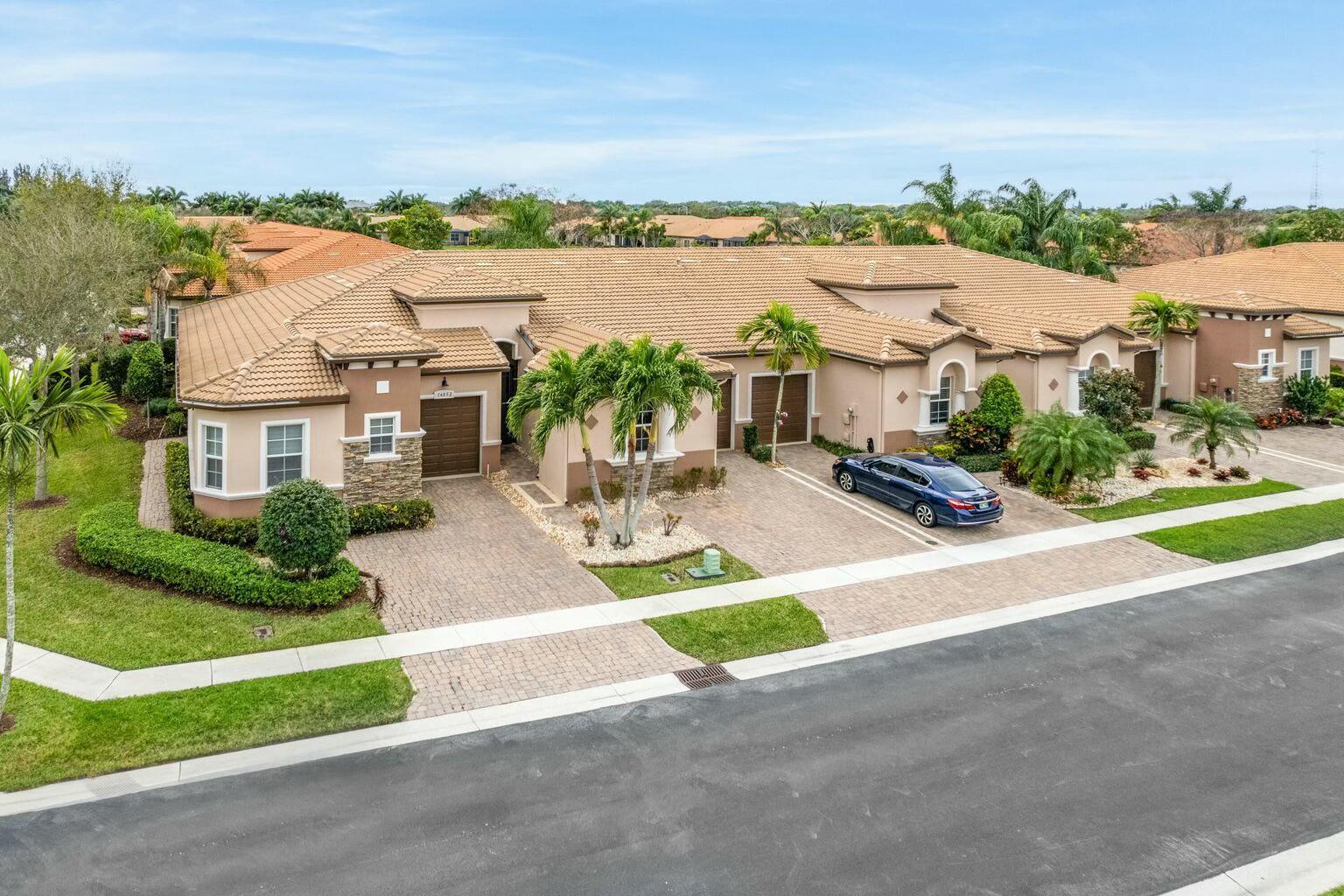 VILLAGGIO ISLES PARCELS - Residential Lease