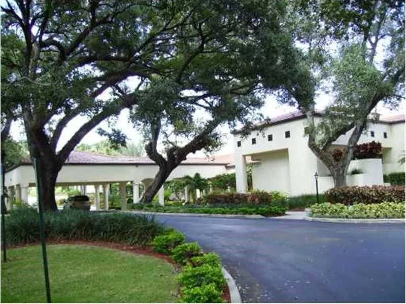 9470 Tangerine Pl Unit 203