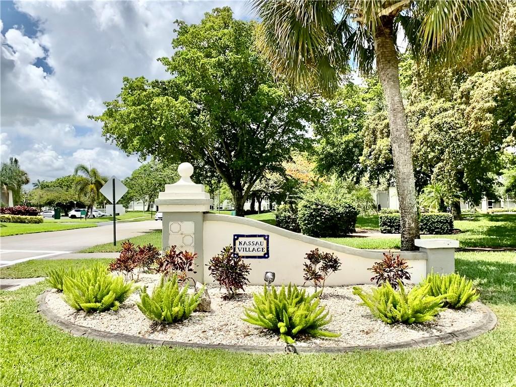 WYNMOOR NASSAU VILLAGE - Residential