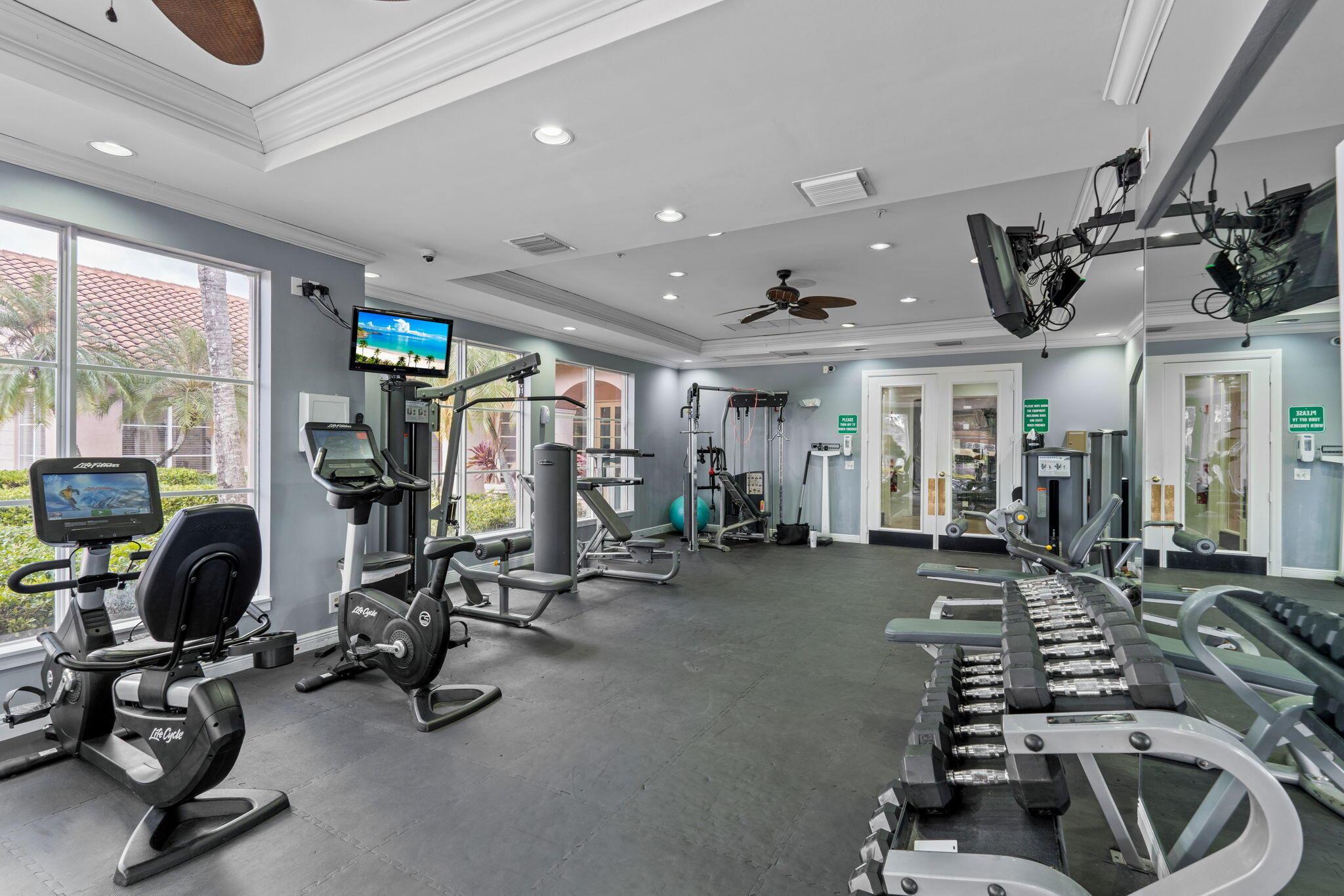 ST ANDREWS AT POLO CLUB C - Residential Lease