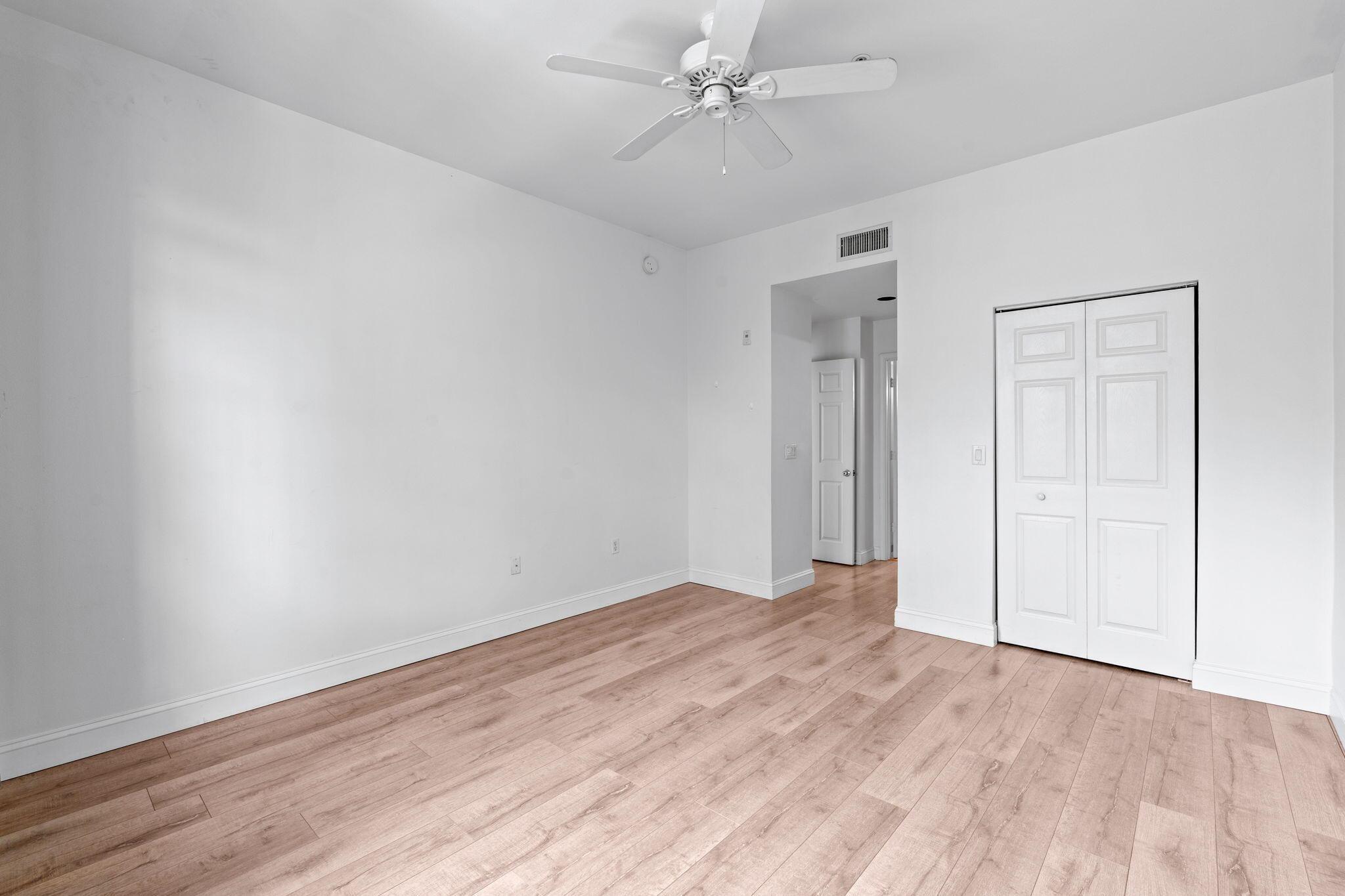 ST ANDREWS AT POLO CLUB C - Residential Lease