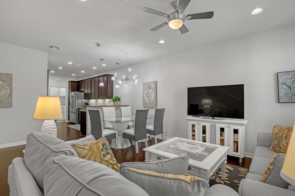 Photo of 1209 Dakota Drive, Jupiter, FL 33458 (MLS # R10869123)