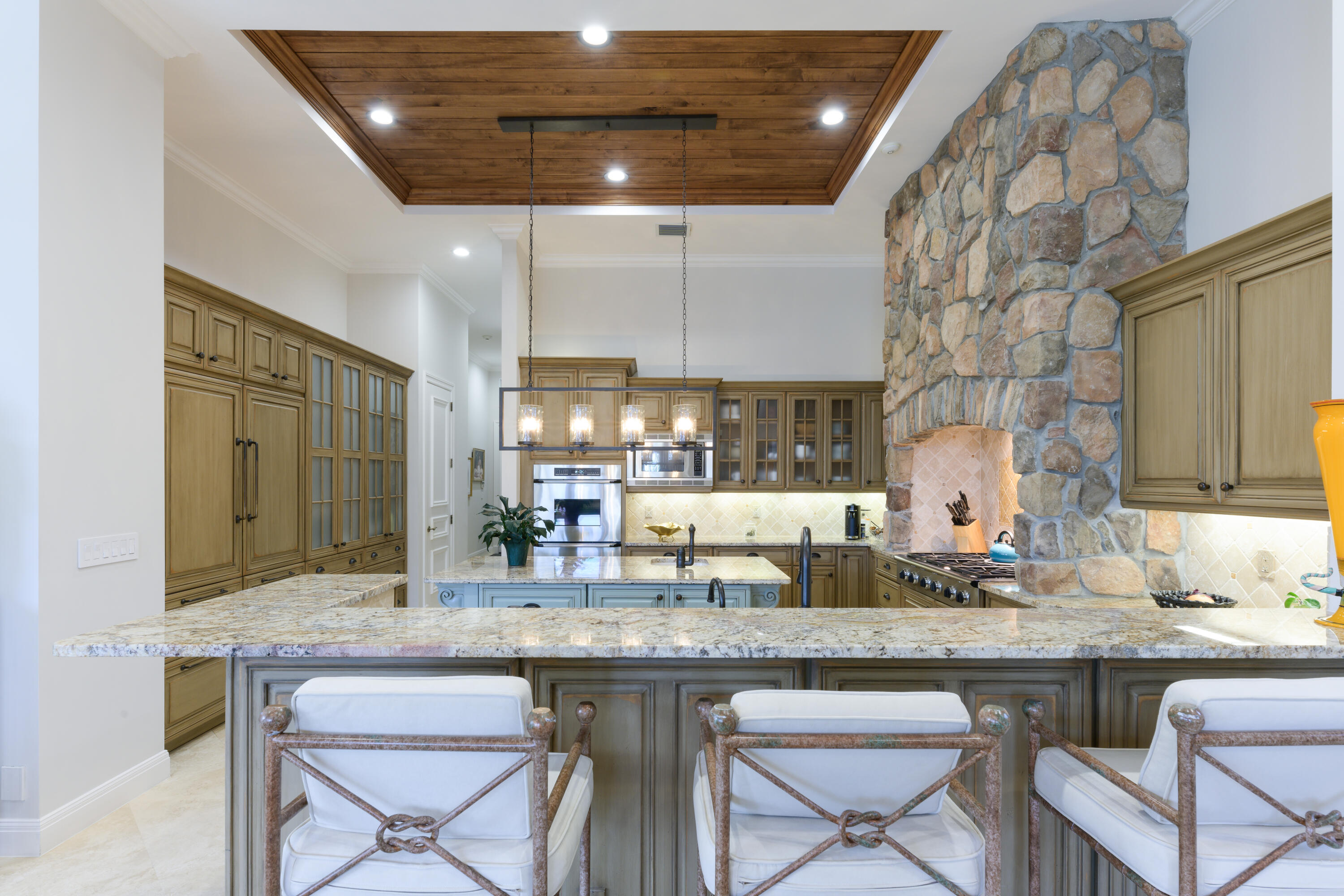 HARBOUR ISLES - Residential