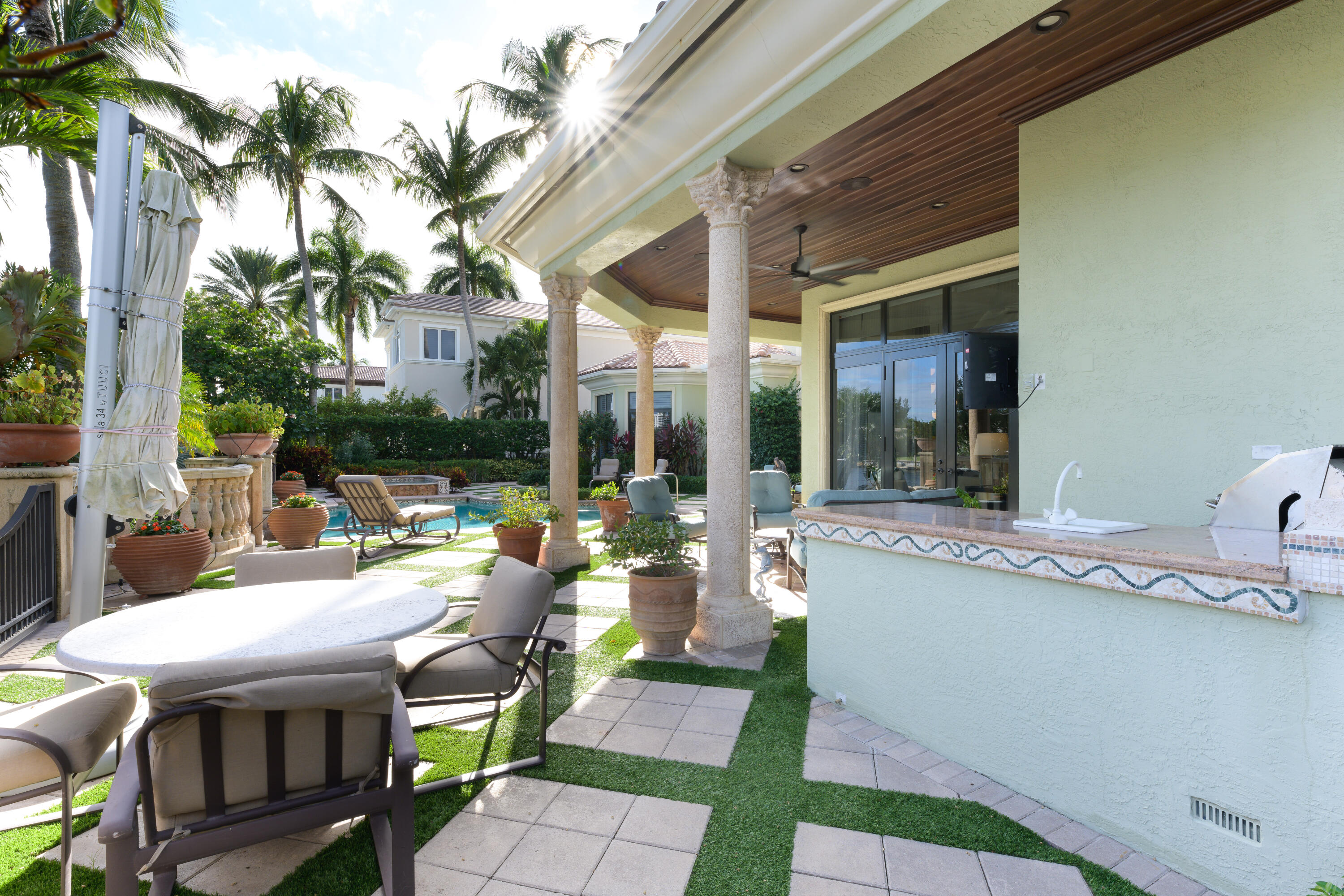 HARBOUR ISLES - Residential