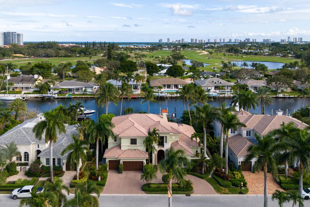 Photo of 764 Harbour Isle Court, North Palm Beach, FL 33410 (MLS # R10937312)