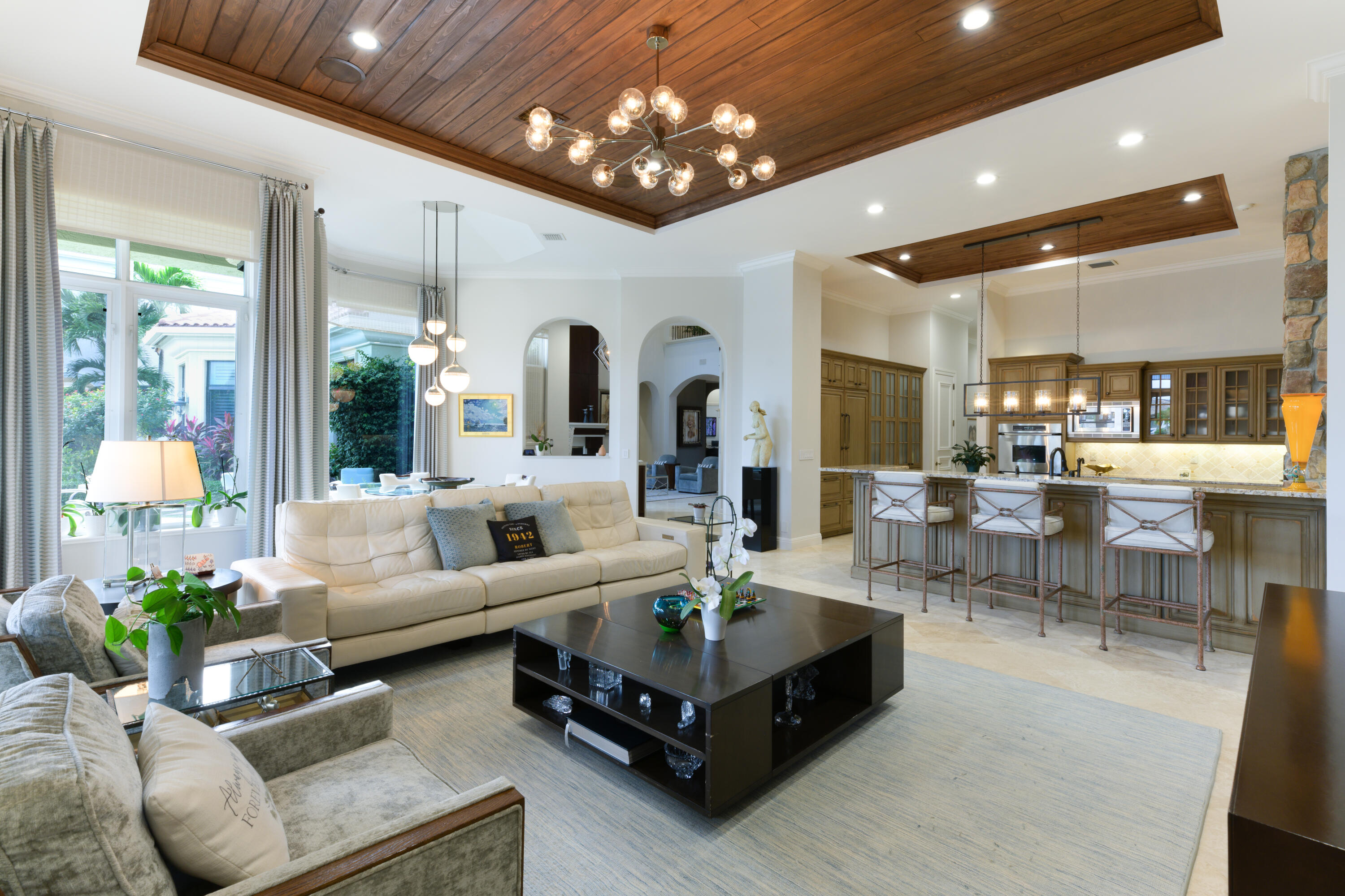 HARBOUR ISLES - Residential