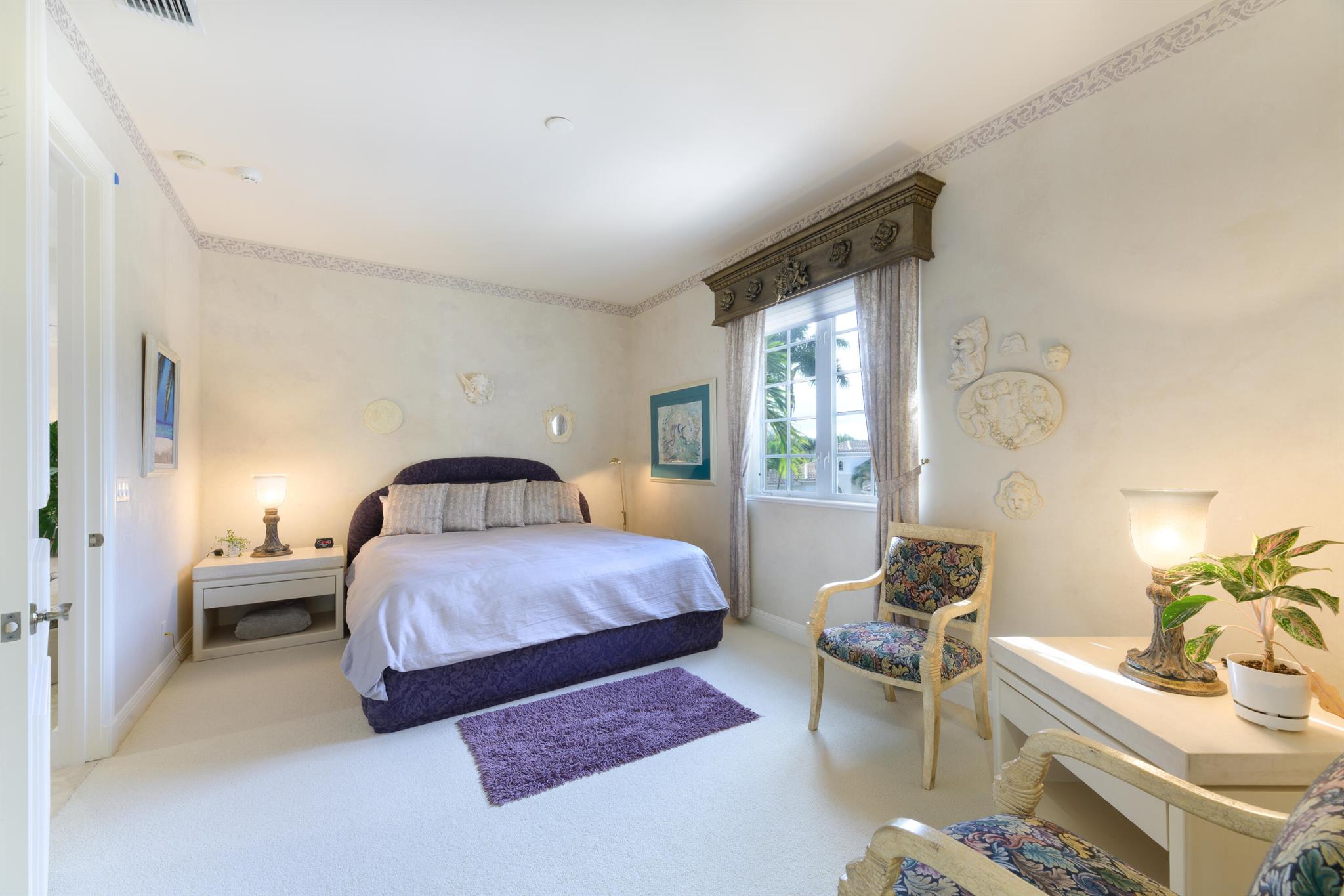 HARBOUR ISLES - Residential