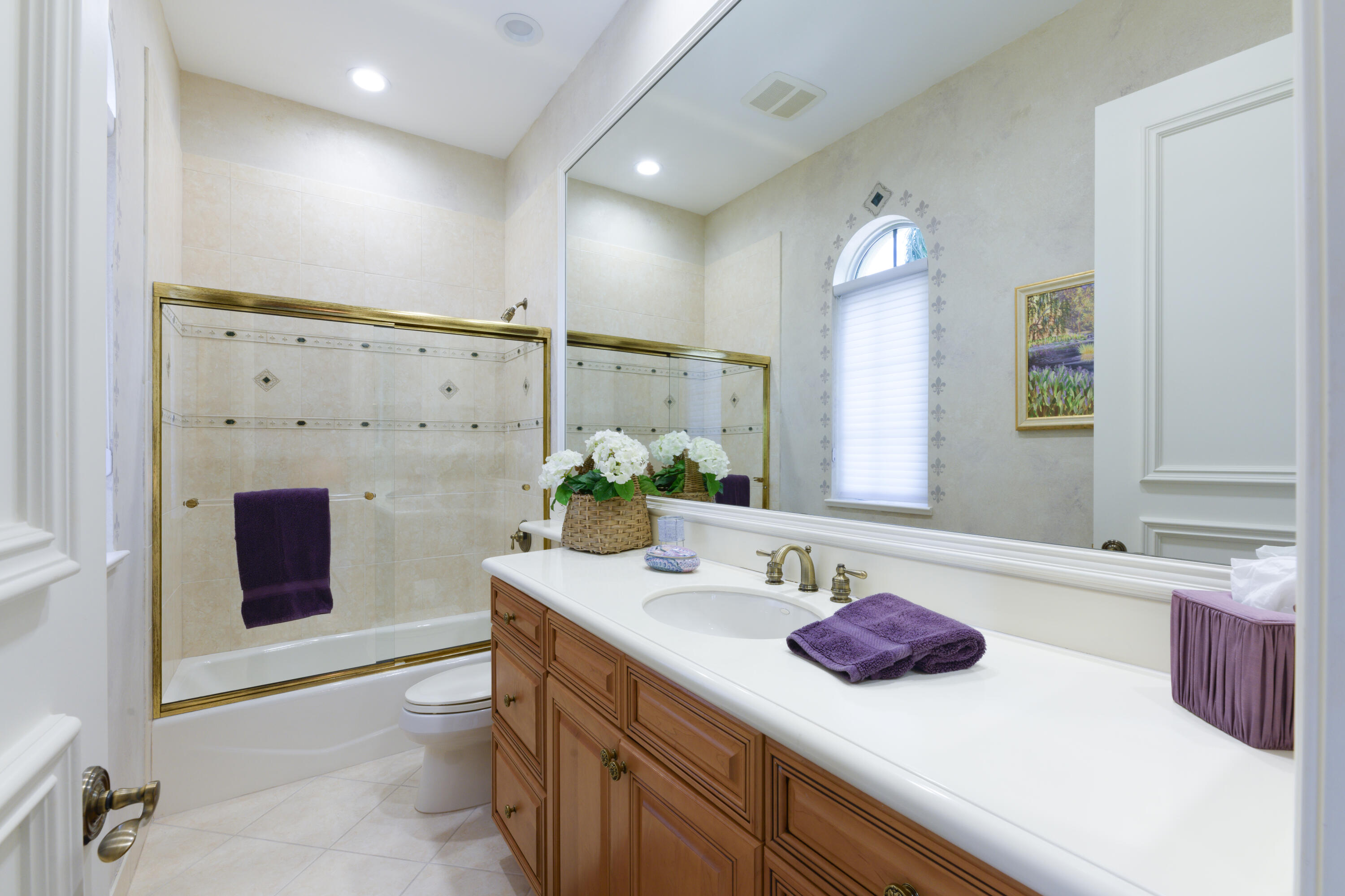 HARBOUR ISLES - Residential