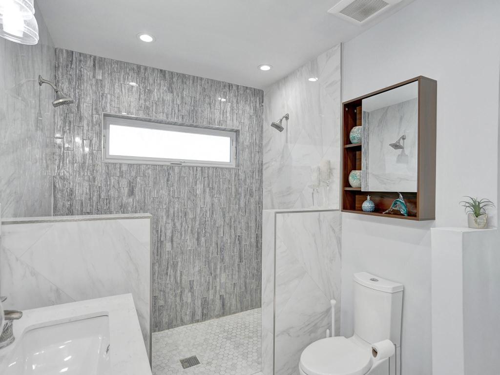 BEL-AIR ISLE - Residential Lease