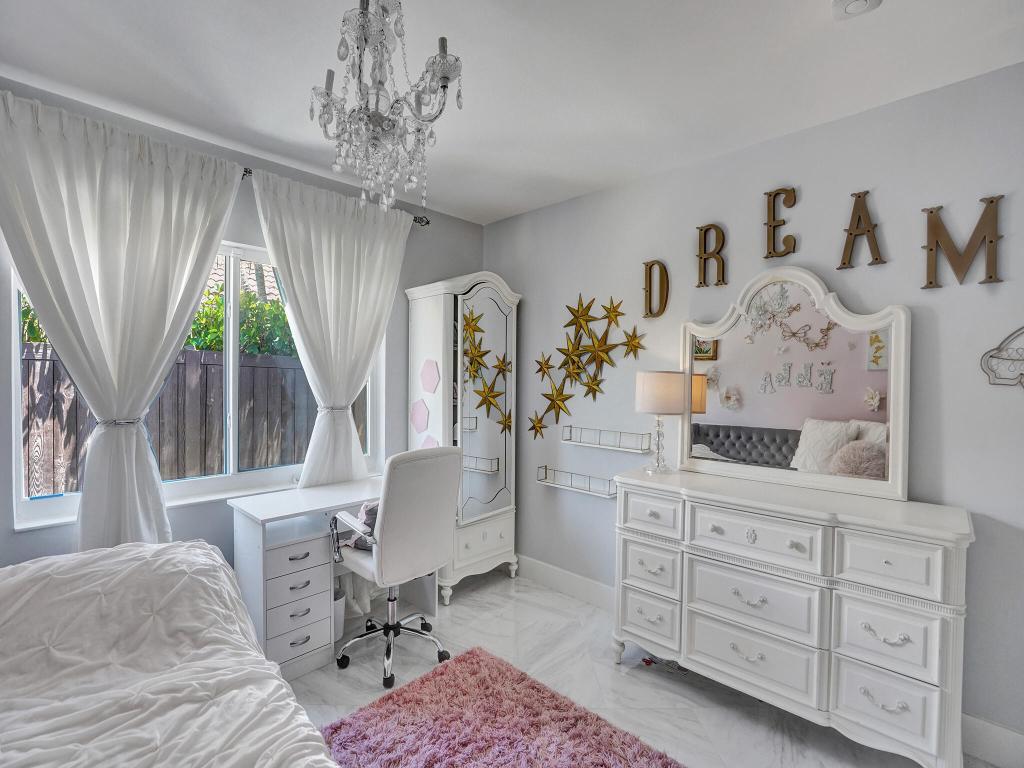 BEL-AIR ISLE - Residential Lease