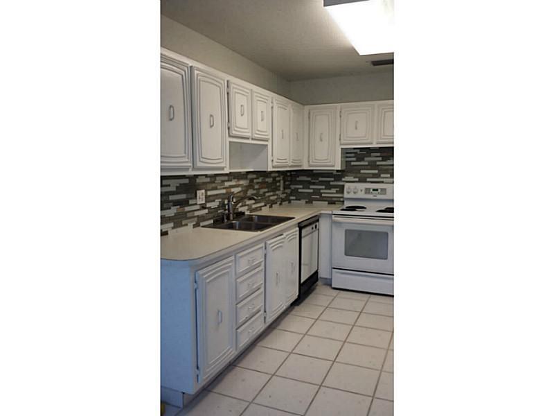 Boca Lakes Condo - Residential Lease