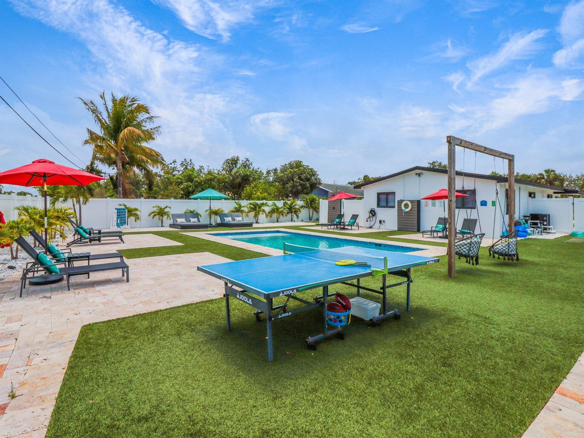 S/D OF 9-46-43 IN - Residential Income