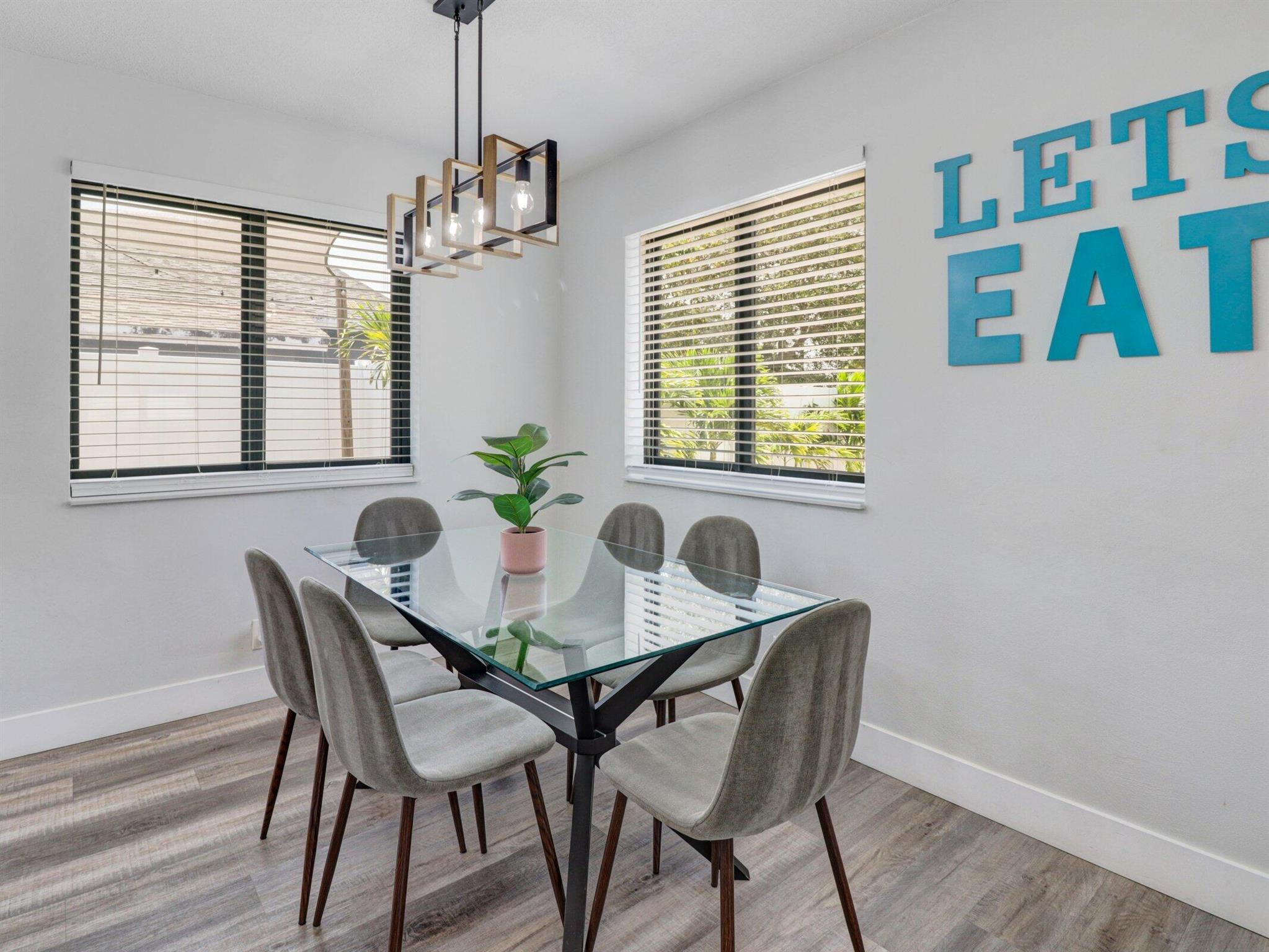 S/D OF 9-46-43 IN - Residential Income