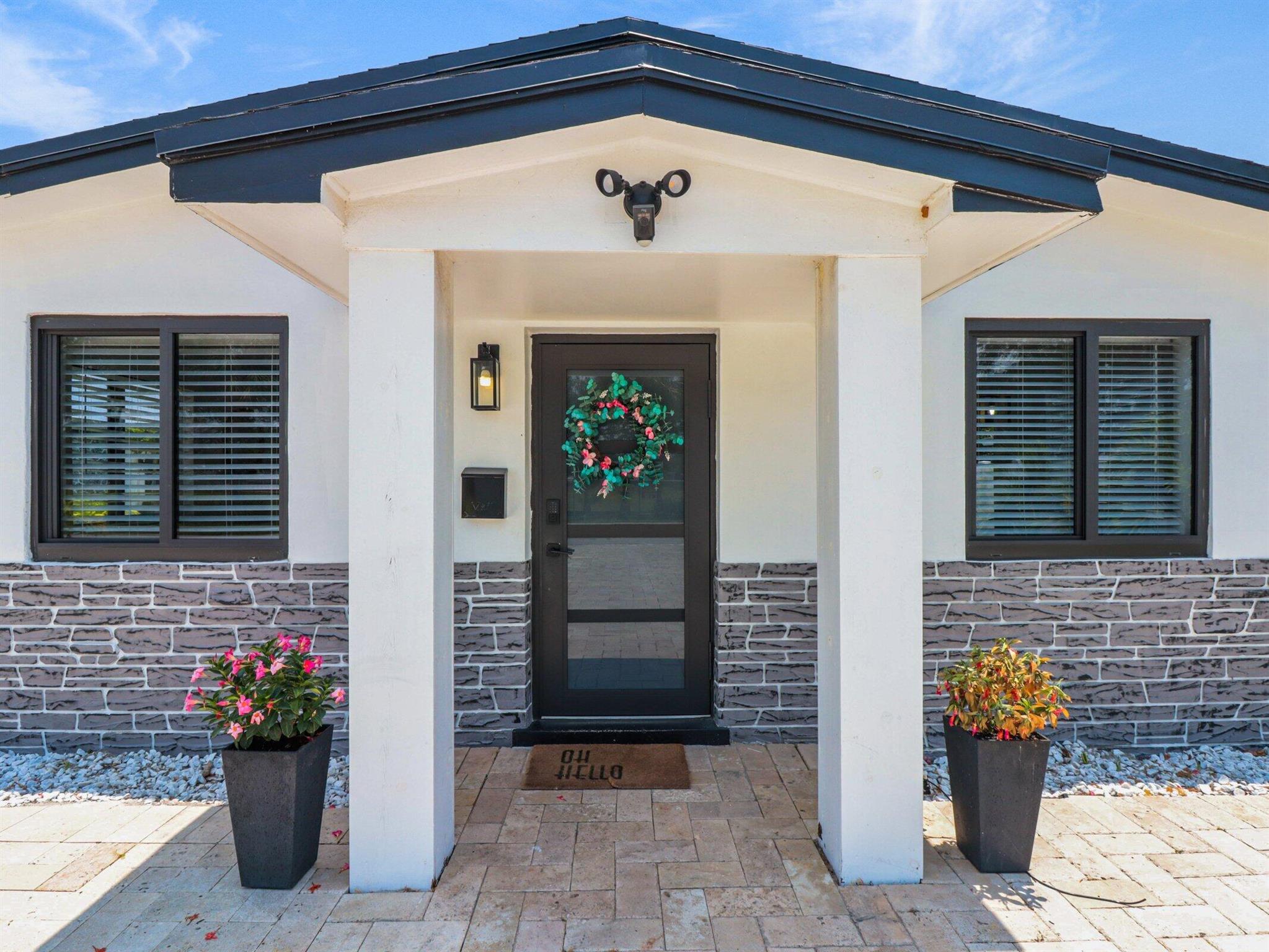 S/D OF 9-46-43 IN - Residential Income