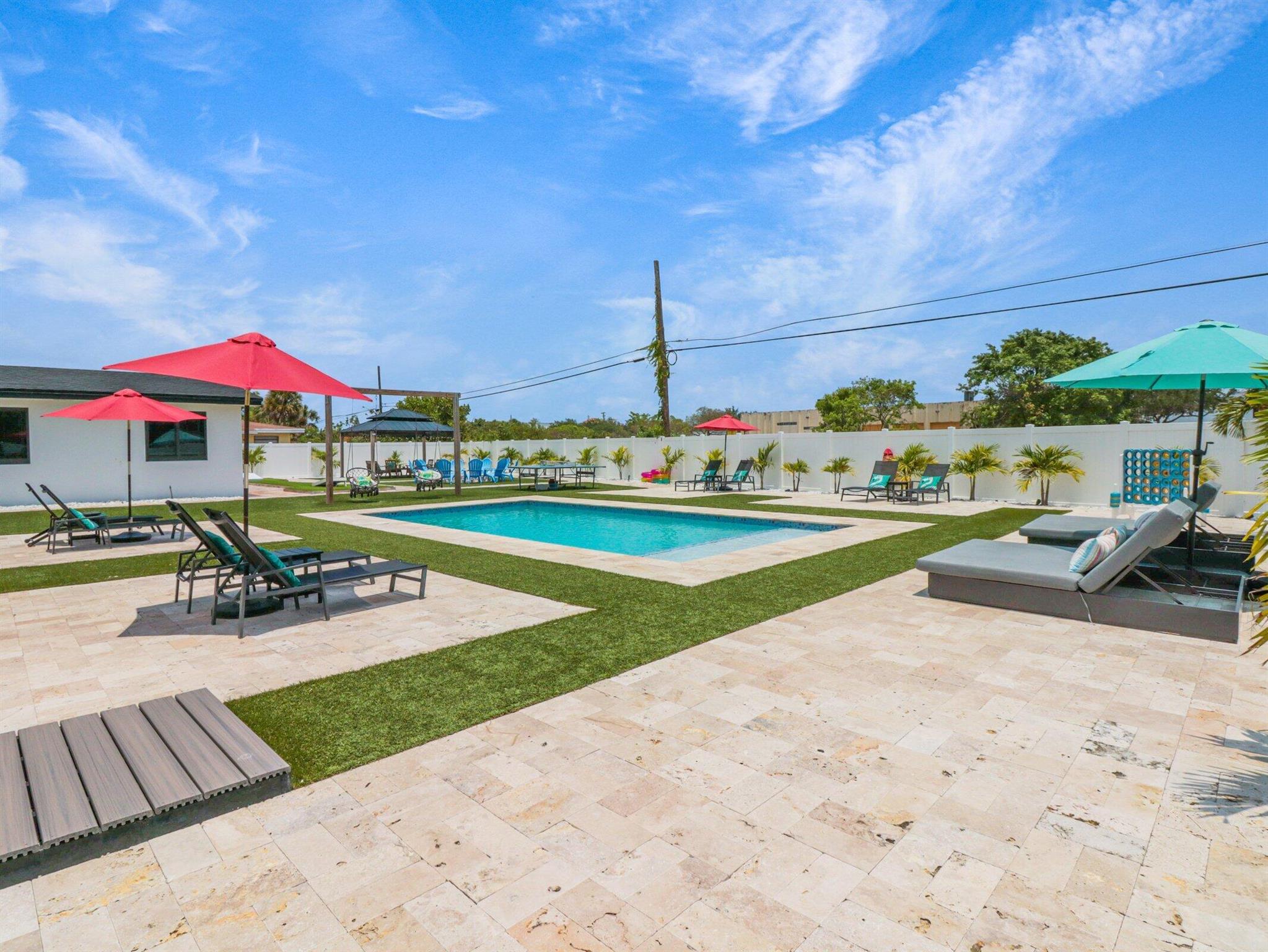 S/D OF 9-46-43 IN - Residential Income